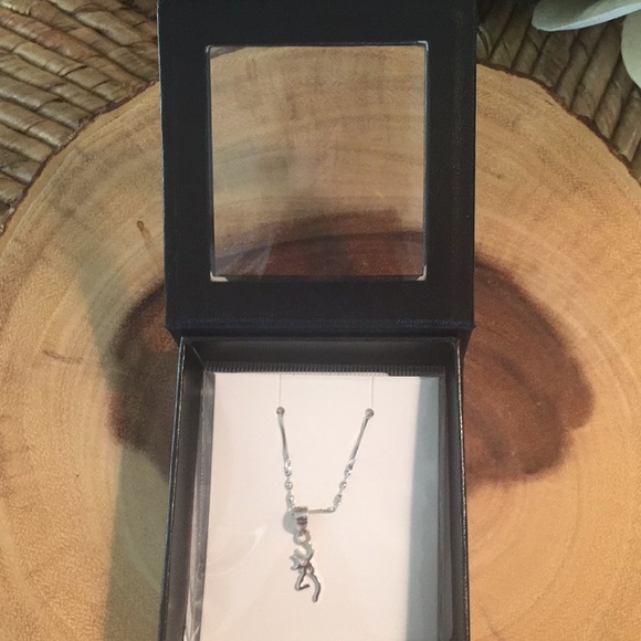 🦌NWT Label Browning Buckmark Necklace🦌 - Picture 3 of 8